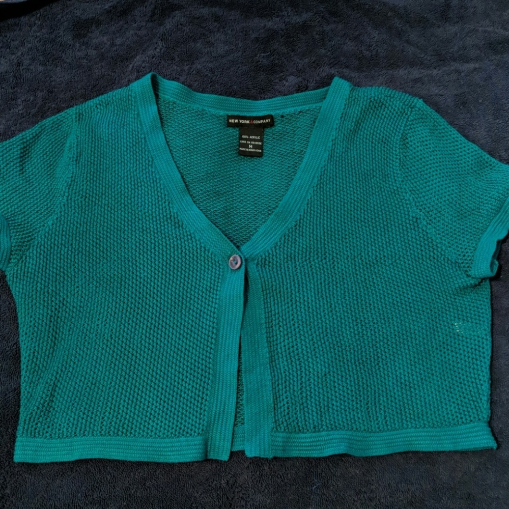 New York & Company Teal Green Short Sleeve Sweater